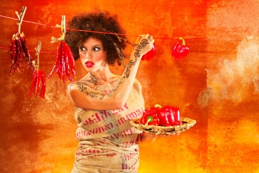 DON´T PLAY WITH FOOD - RED # 2 © Hans Keller