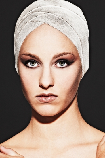 Kim #5 © hanskeller.com