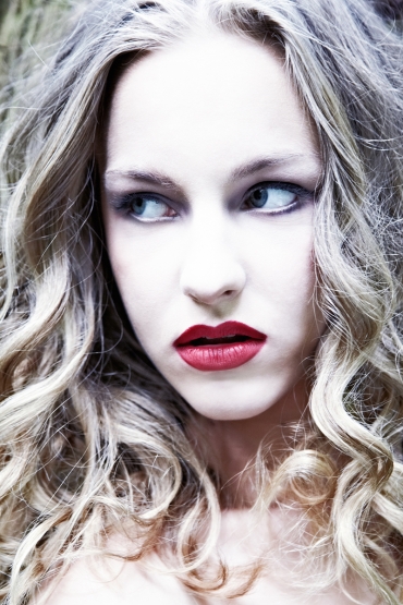 Kim #9 © hanskeller.com