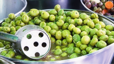 Cantina № 12 – Aceitunas machacadas © Hans Keller