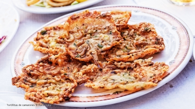 Cantina № 21 – Tortillitas de camarones (Shrimps im Teigmantel) © Hans Keller